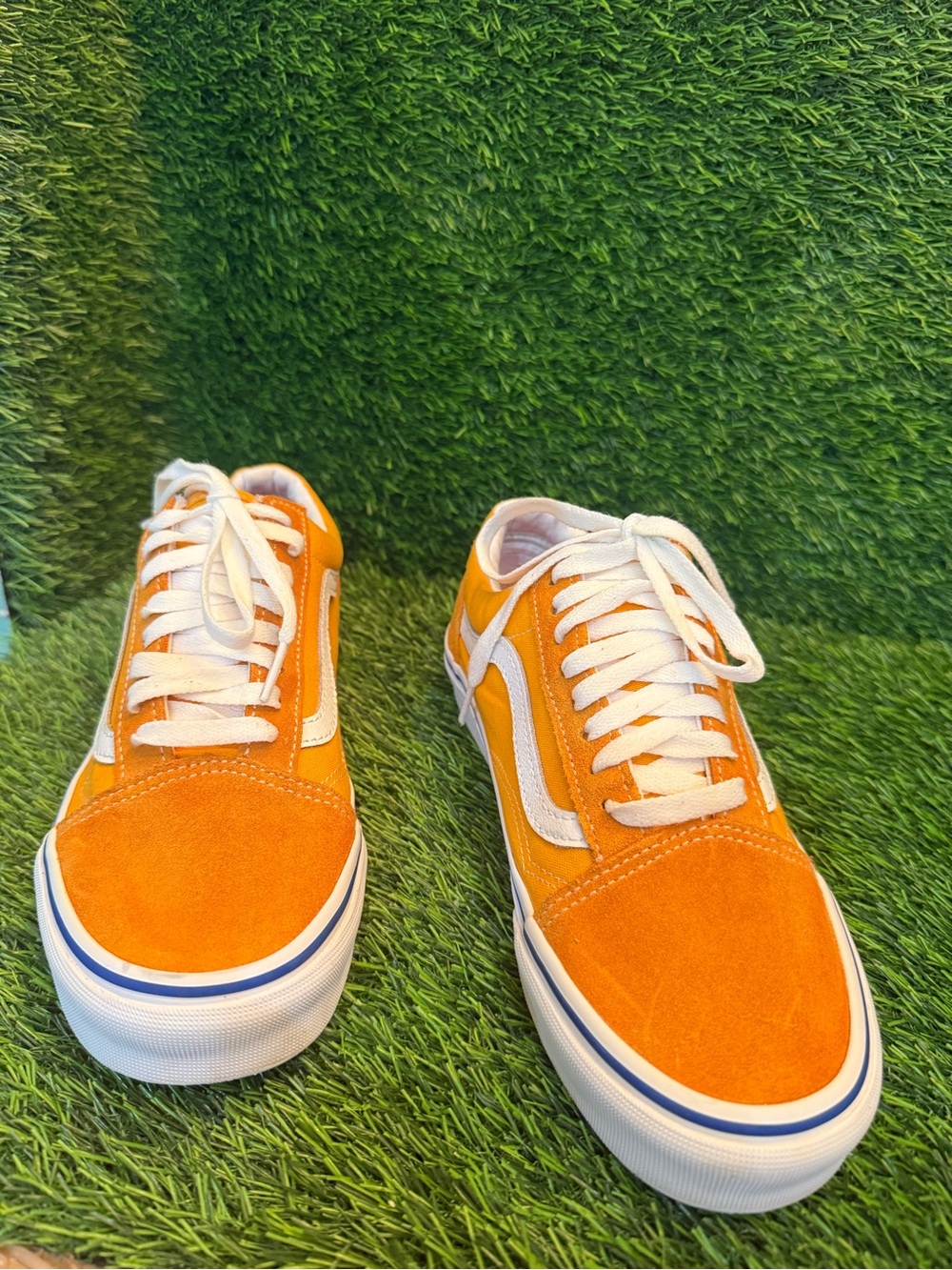 Vans unisex Orange and White Old Skool Sneakers men 7 women 8.5
